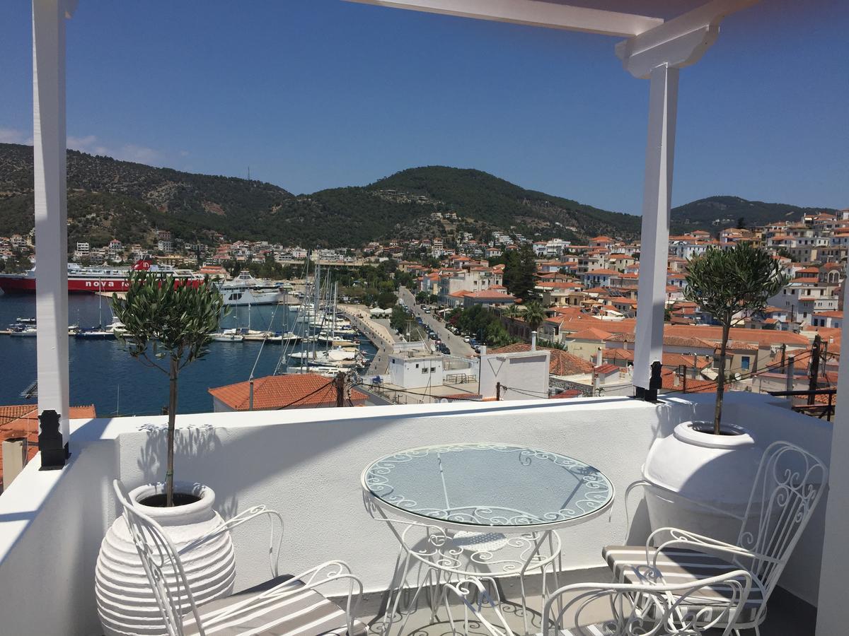Gigi Rooms Poros Town Eksteriør bilde